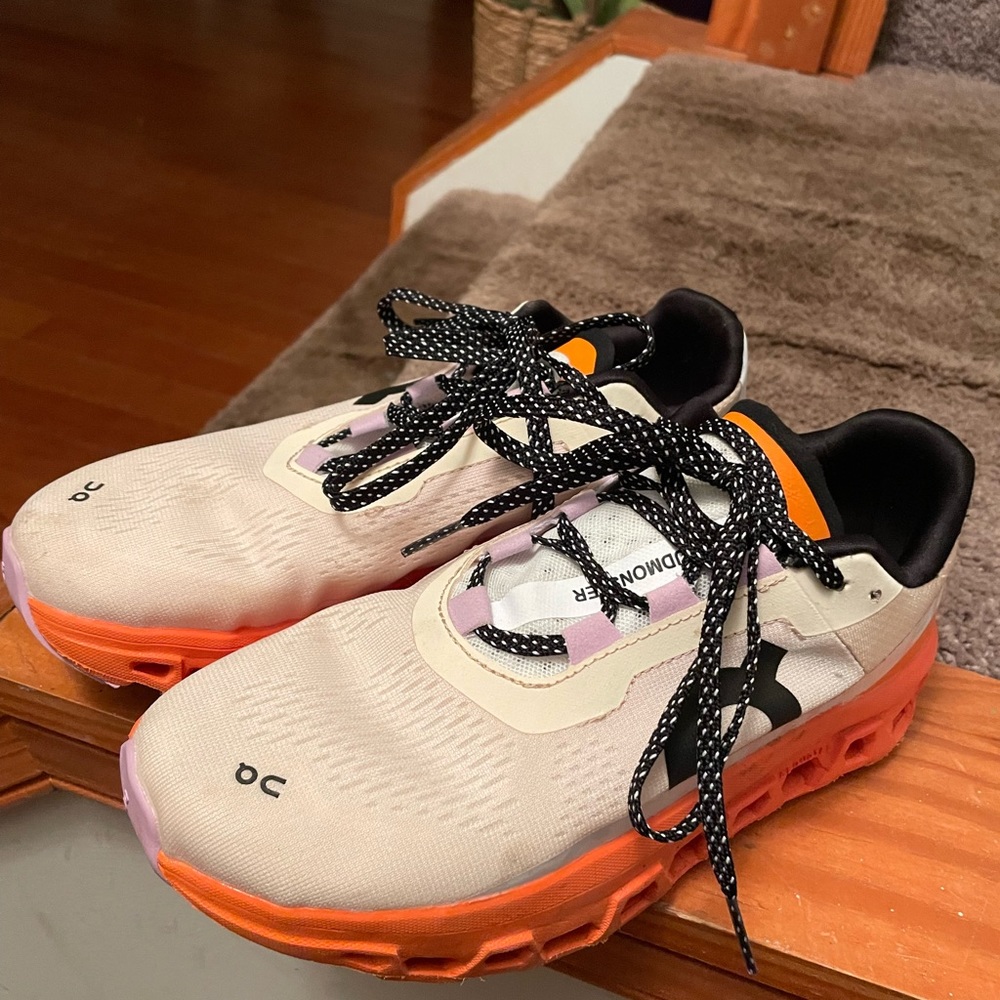 ON women’s shoes